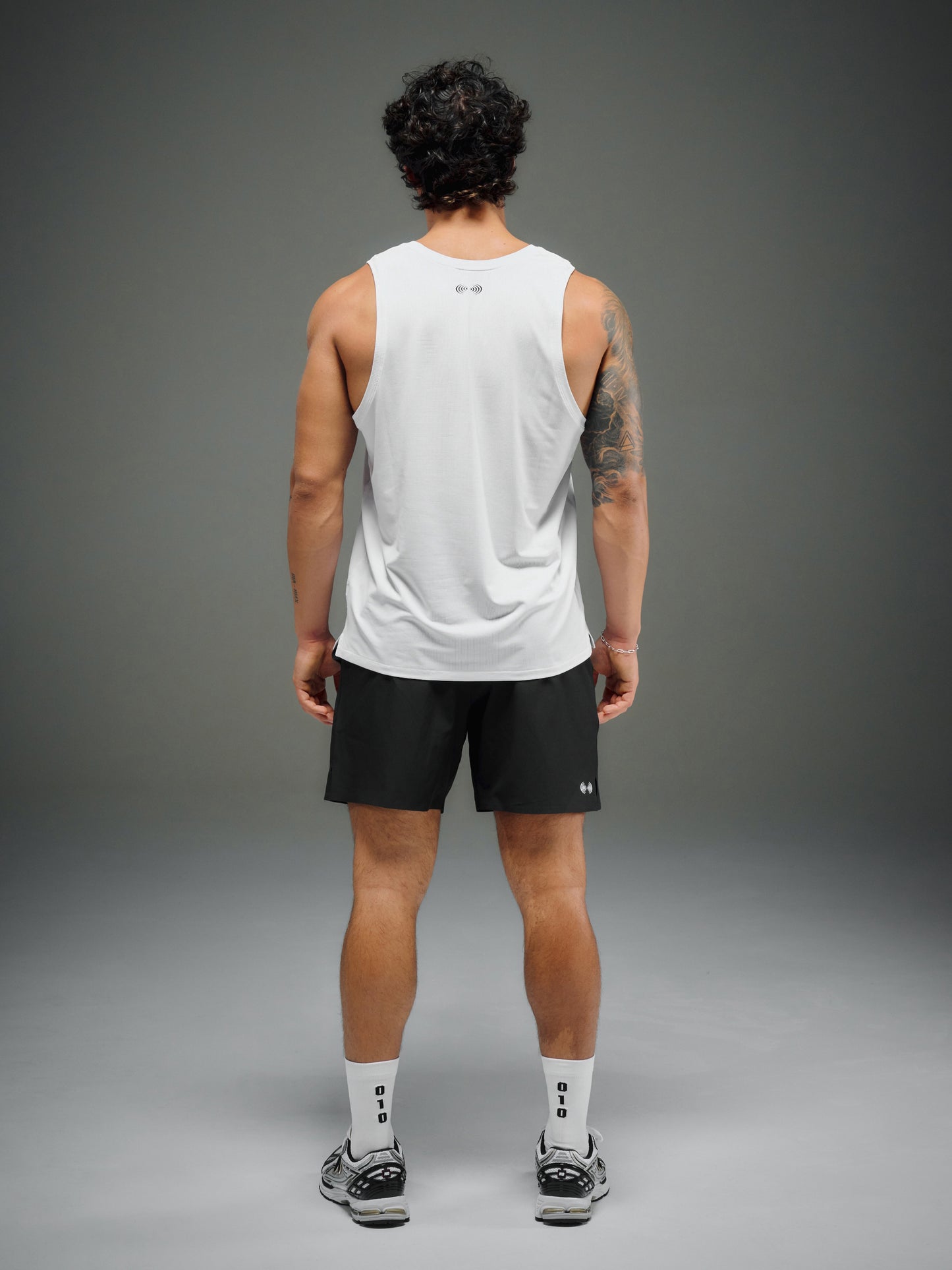 Arc Singlet - White
